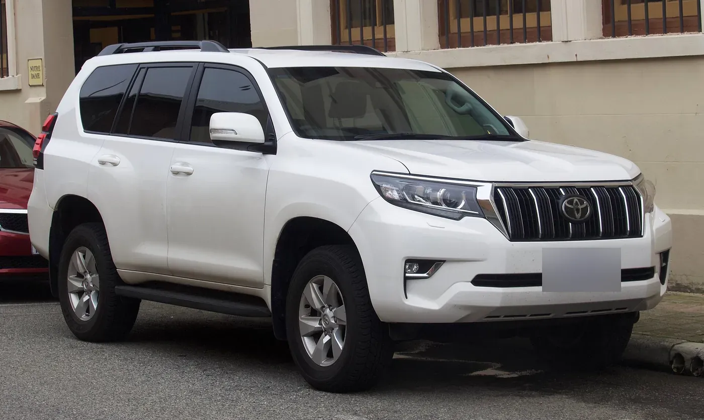 Toyota Land Cruiser Prado 150-series in white