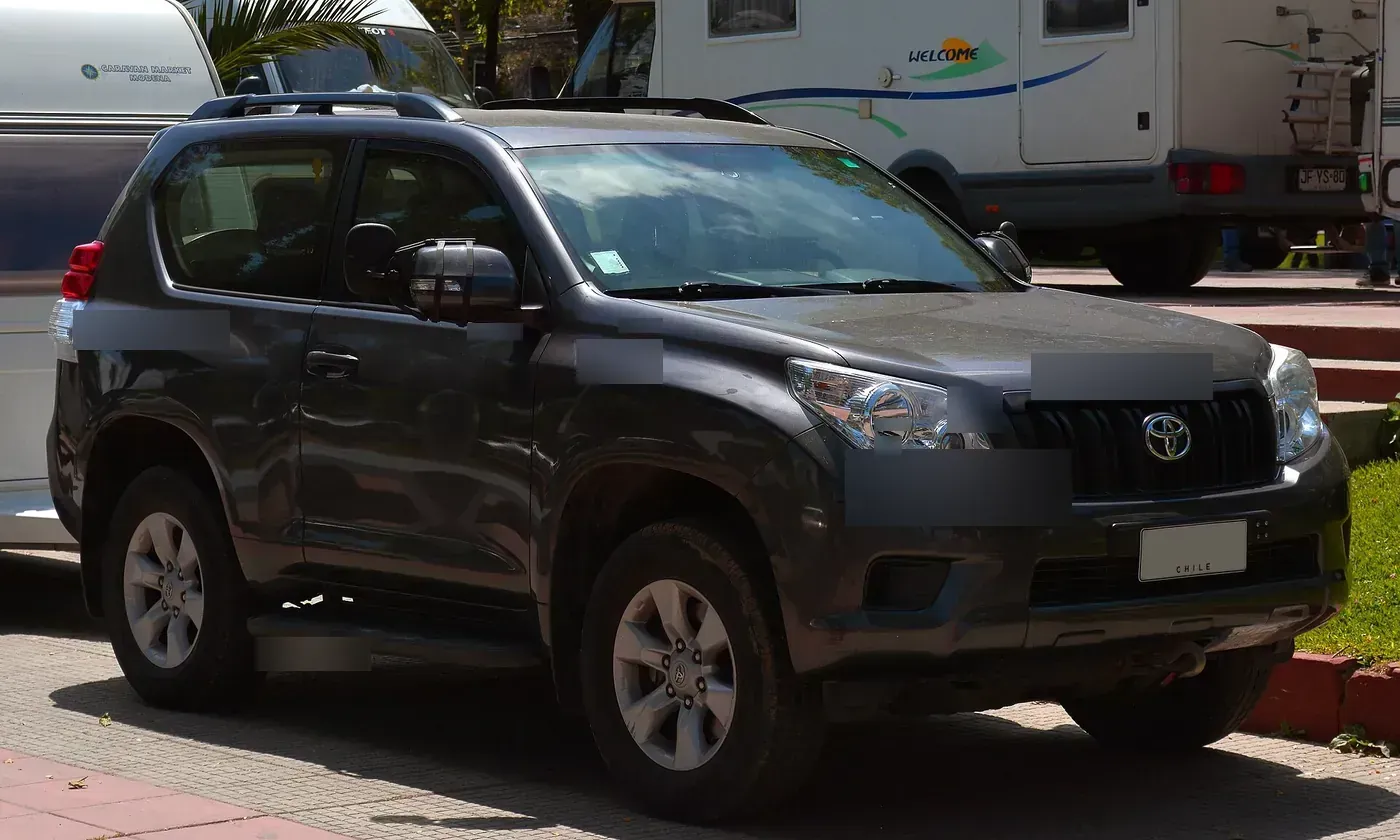 Toyota Land Cruiser Prado 150-series in black
