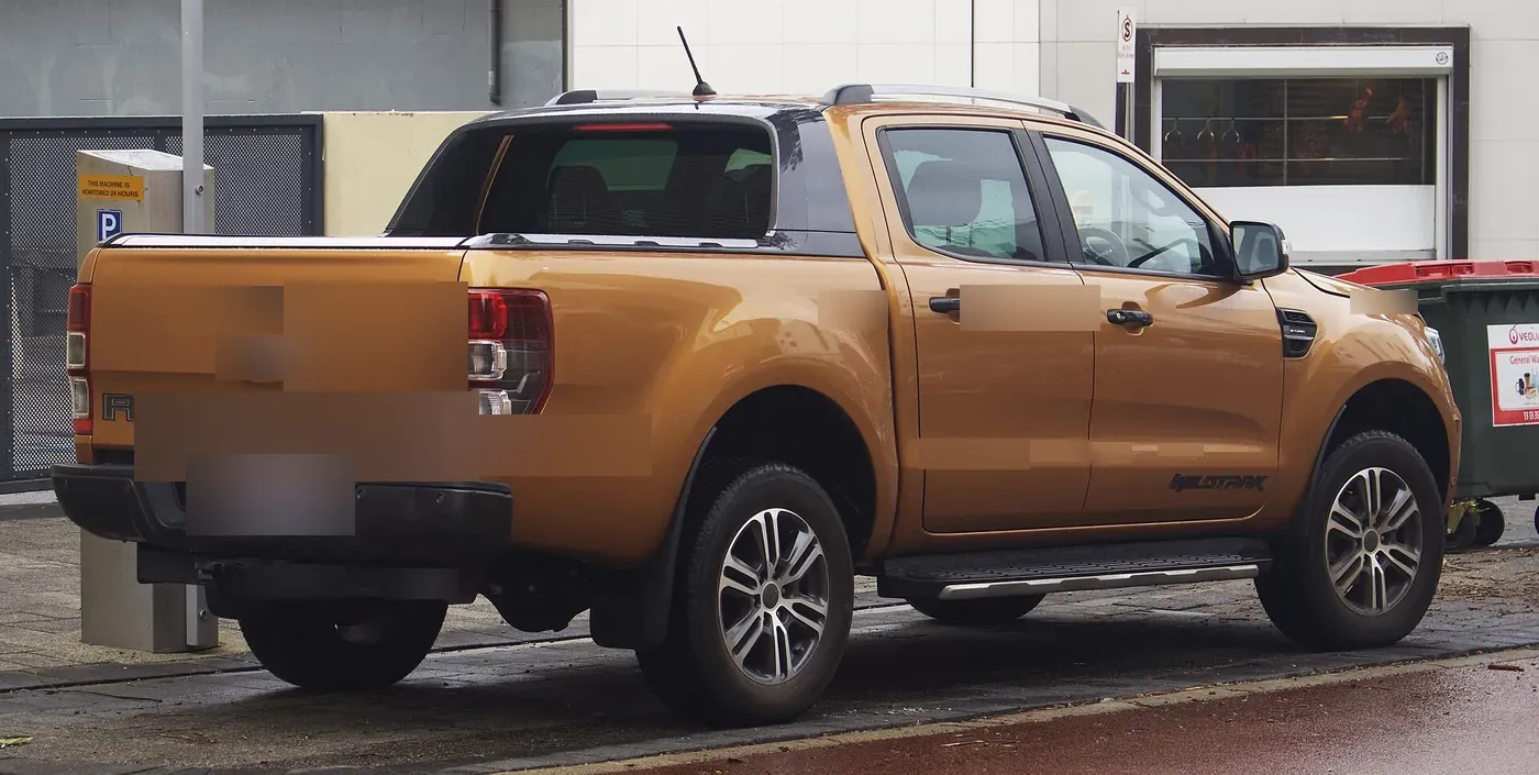 Ford Ranger double-cab pick-up in black